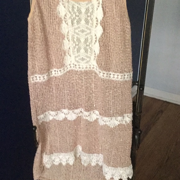 Altar’d State Top - Picture 2 of 5